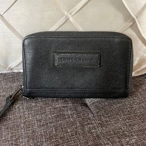 Longchamp Zip Wallet